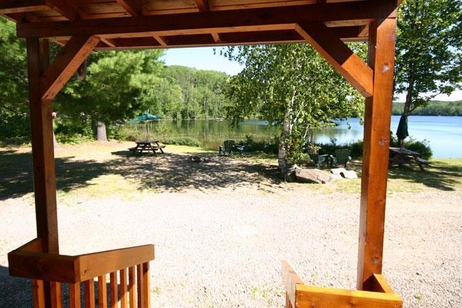 Spectacle Lake Lodge Bancroft Extérieur photo